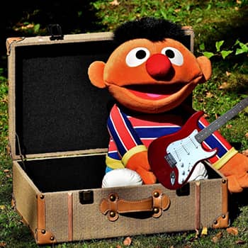 how to memorize the fretboard feature image