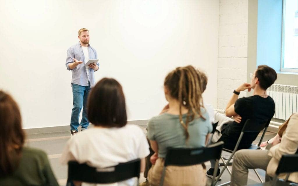 language learning class